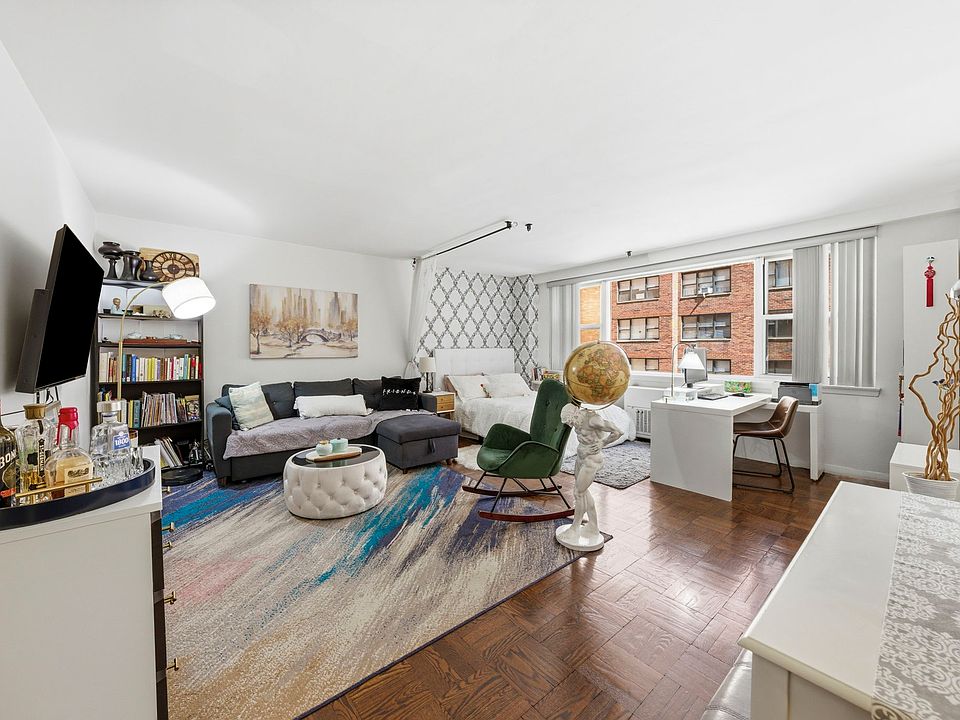 1st image of 139 E 33rd St APT 5M