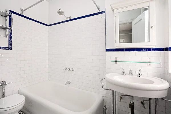 Sold by Keller Williams NYC | media 11