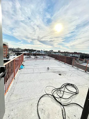 Rented by Delmark Realty LLC | media 41