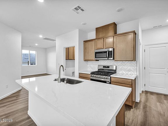 3rd image of 820 Kess Way Lot 19
