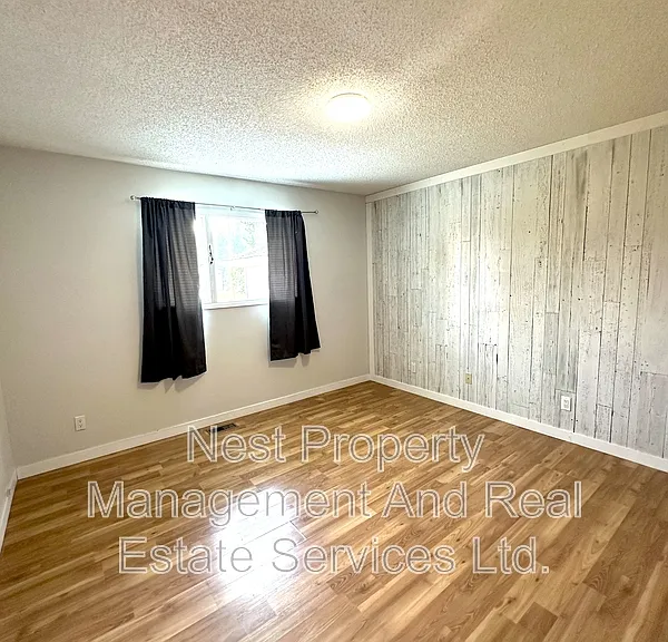 2737 Budd Rd #A — Photo 10