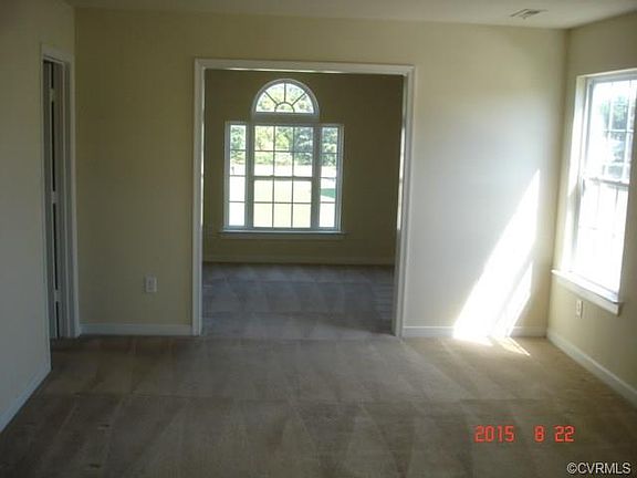 5th image of 5567 Yates Ln