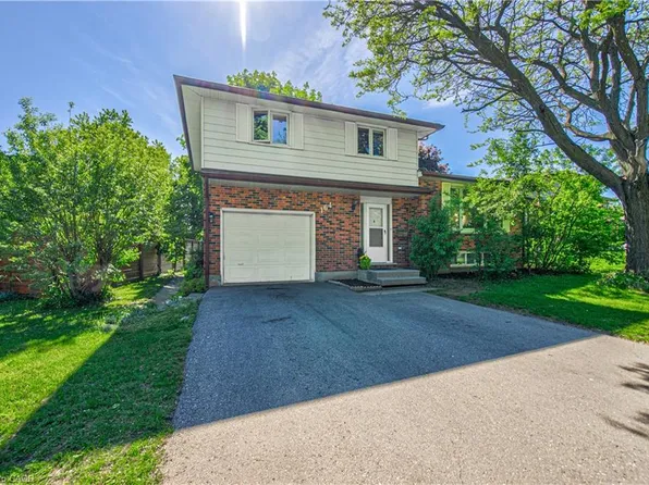 164 White Pine Cres, Waterloo, ON N2V 1C1