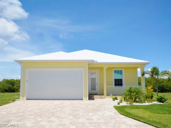 3019 Trawler Ln, Saint James City, FL 33956