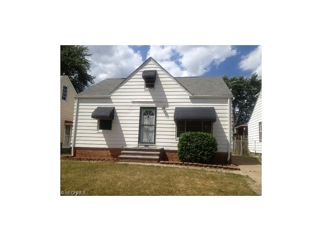 13116 Saint James Ave photo 1