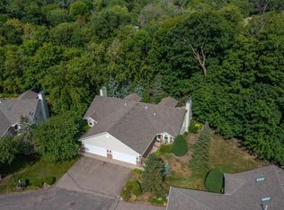 5440 Gideons Ln, Shorewood, MN 55331