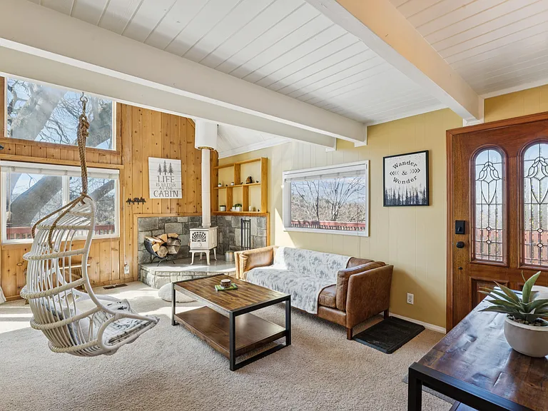 1171 N Grass Valley Rd — Photo 19