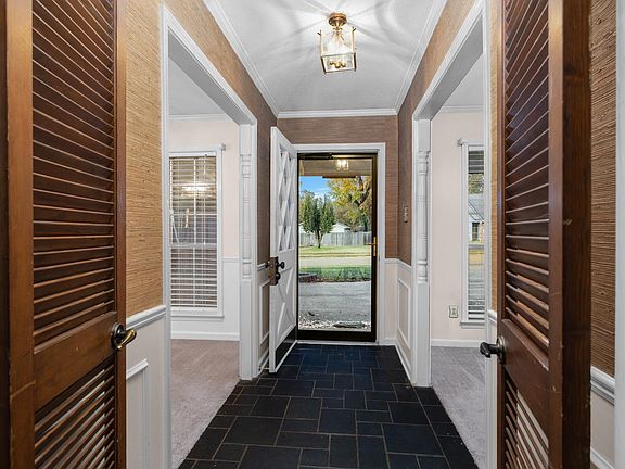 4th image of 5755 Bartlett Woods Dr