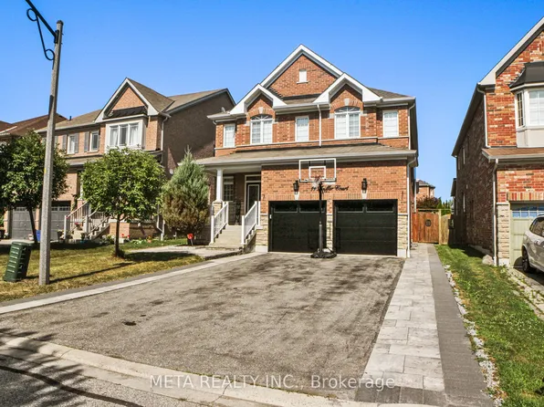 11 Keiffer Ct, Whitby, ON L1P 0A9