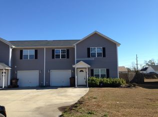 220 Smallwood Rd, Hubert, NC 28539