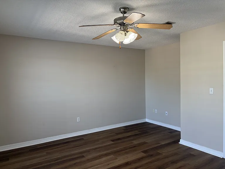 3230 Cumberland Rd #213 — Photo 10