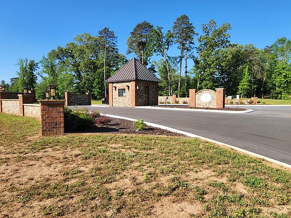 5th image of 0 Clubhouse Dr #27