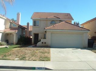 1425 Ruby Dr, Perris, CA 92571