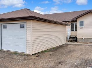 221 S Front St, Wolseley, SK S0G5H0