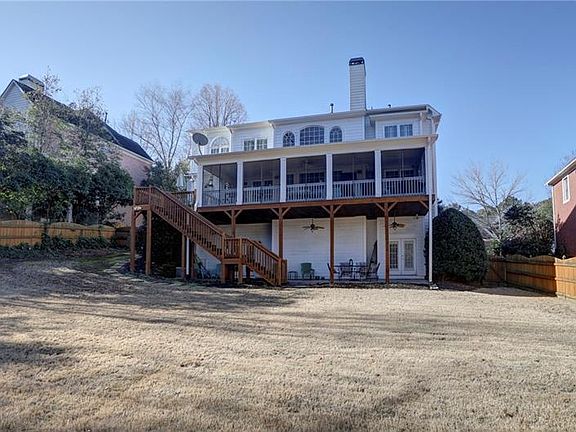 3rd image of 2098 Kinsmon Dr