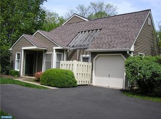 1572 Bud Ln, Yardley, PA