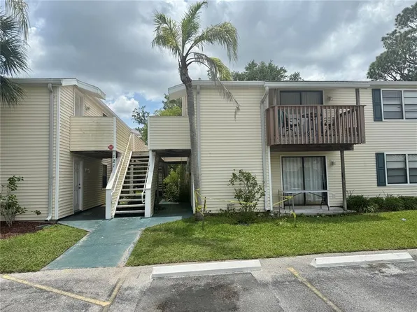 121 Loblolly Ct APT C, Oldsmar, FL 34677