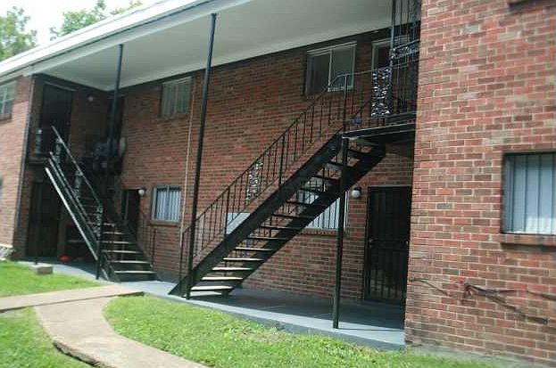 2nd image of 649 E McLemore Ave #1