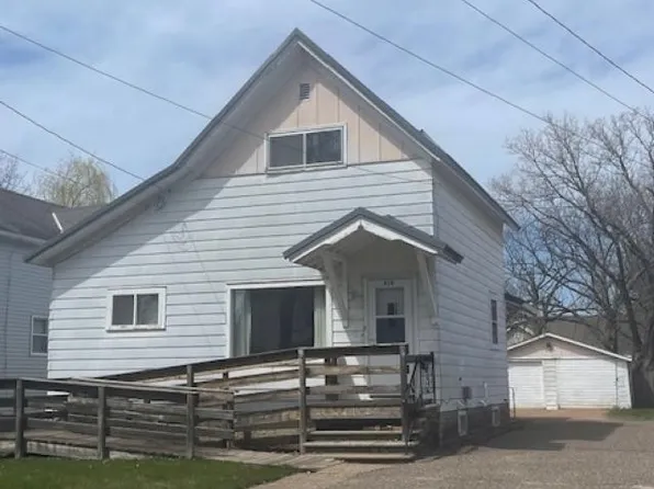 416 Pearl St, Antigo, WI 54409