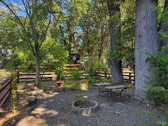 4th image of 139 W Agua Caliente Road