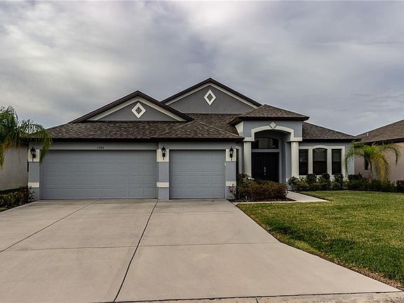 3rd image of 1366 Heritage Landings Dr