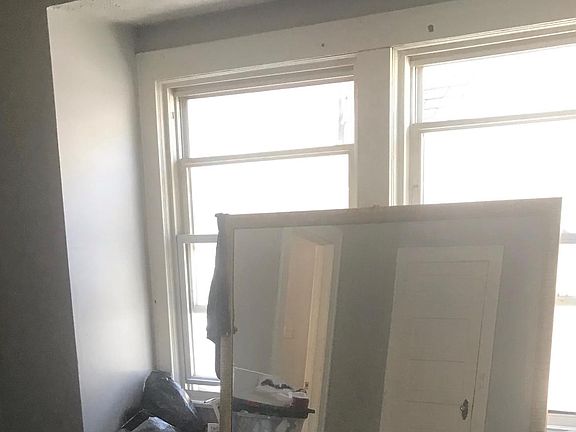 5th image of 3850 E 65th St APT 2