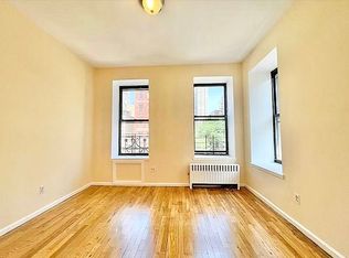 238 E 83rd St #5, New York, NY 10028