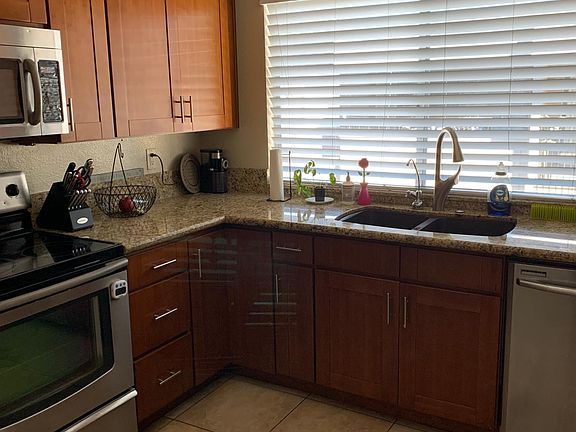 Motion sensor kitchen faucet.