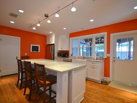 3rd image of 2304 Belote Pl