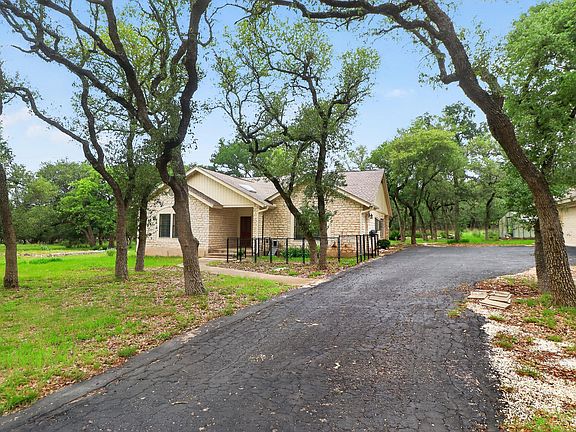 3rd image of 128 Mockingbird Ln