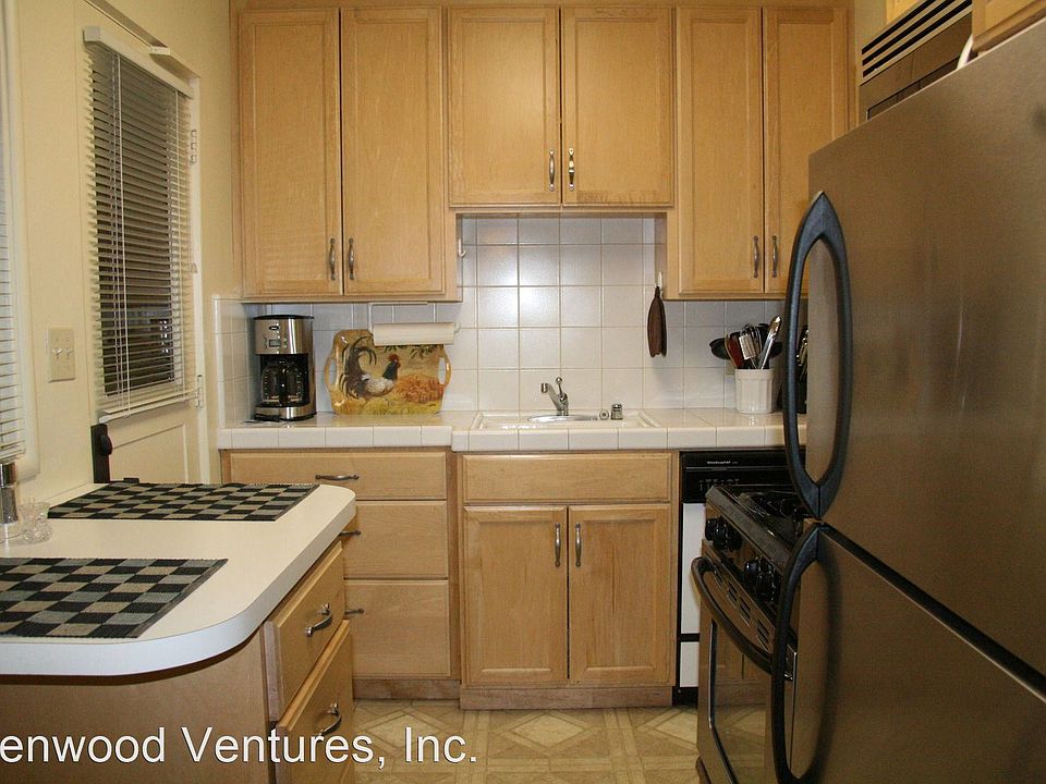 1st image of 721 Live Oak Ave APT 5