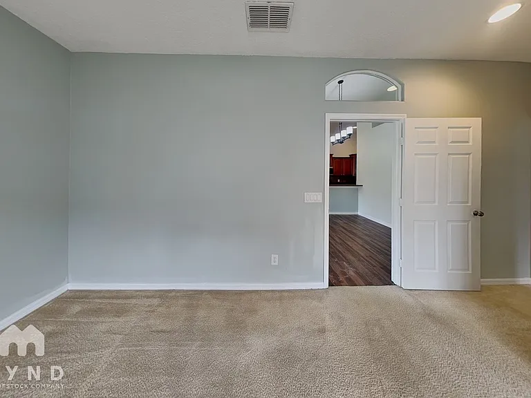 2125 Island Walk Dr — Photo 7