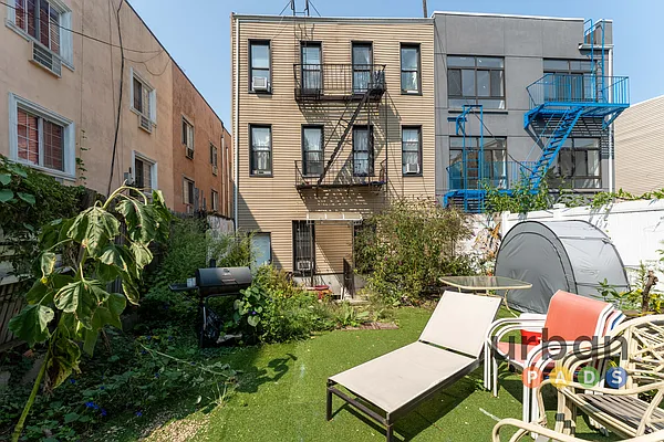 Rented by Urban Pads | media 21