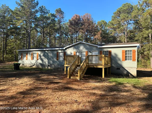2536 Cobb Rd, Notasulga, AL 36866