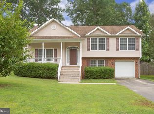 6162 Saddlehorn St, Ruther Glen, VA 22546