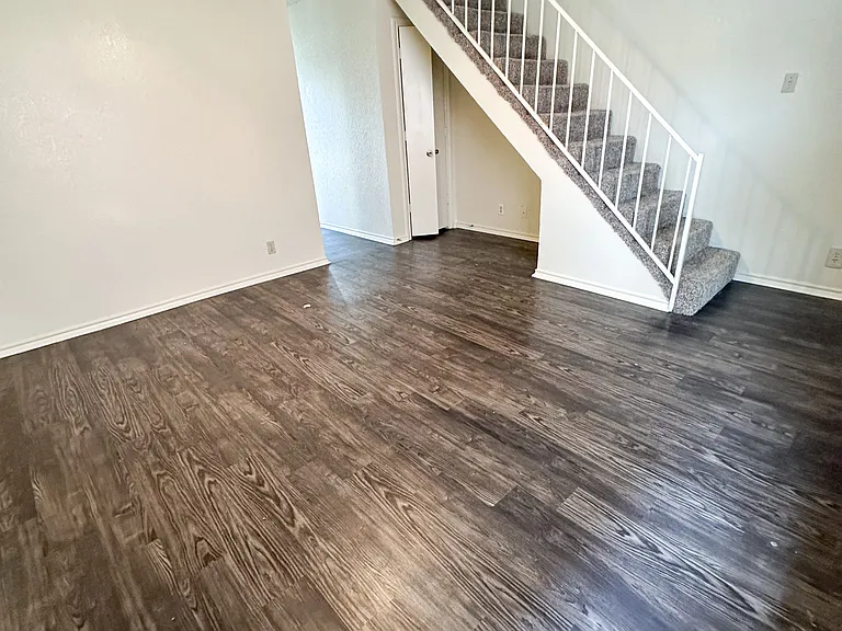 721 Avenue A #8 — Photo 3
