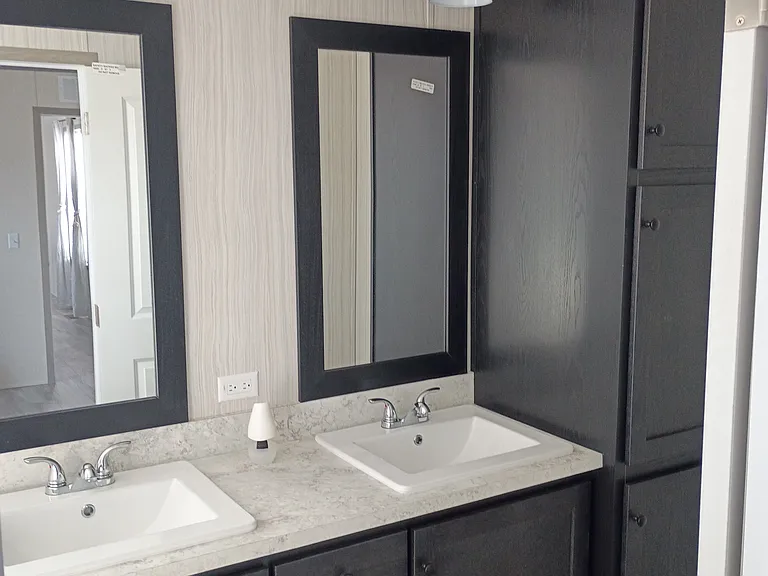 Ravinia Anchor Bay — Photo 17