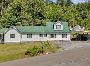 157 Chambers Hollow Rd, Elizabethton, TN 37643