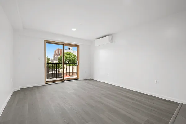 Rented by Corcoran | media 2