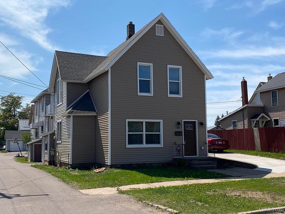 1st image of 313 N Pioneer Ave