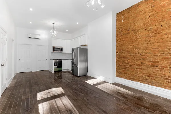 Rented by Douglas Elliman | media 15