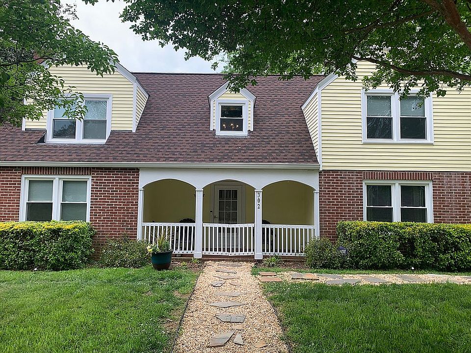1st image of 302 Henderson St
