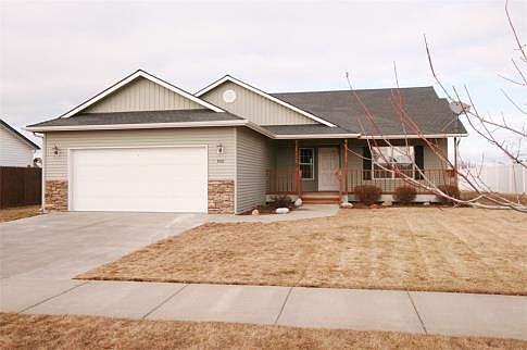 1st image of 906 E Warm Springs Ave