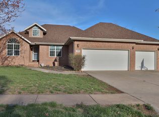 440 Tiffany Blvd, Nixa, MO 65714