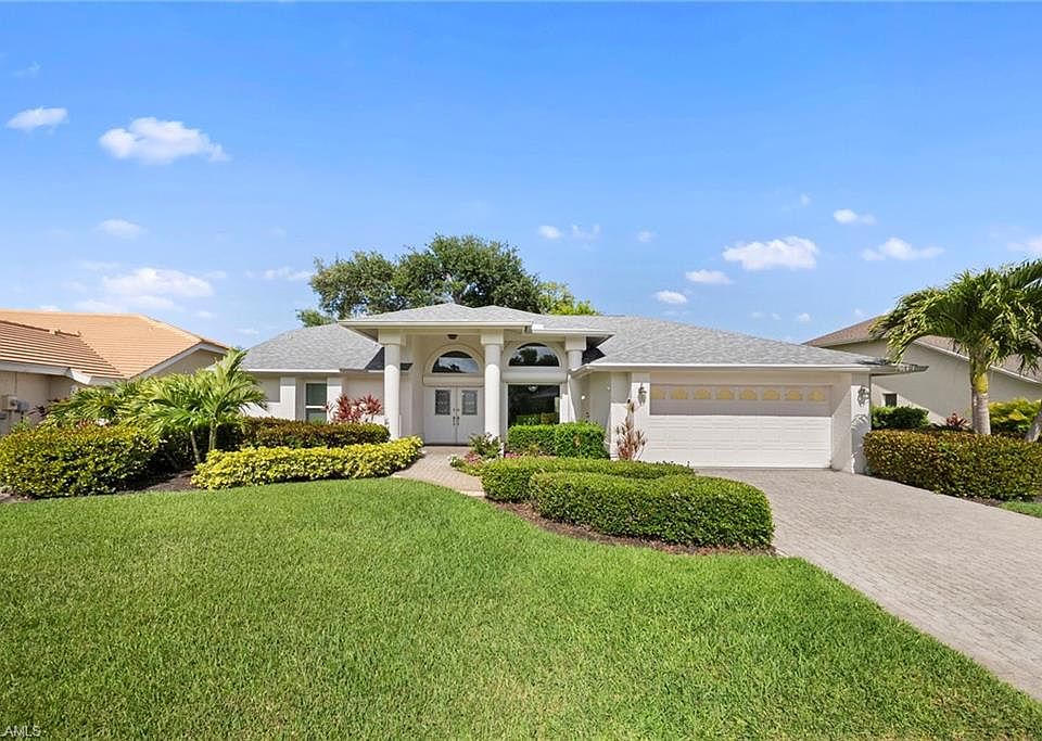 1st image of 22361 Fountain Lakes Blvd