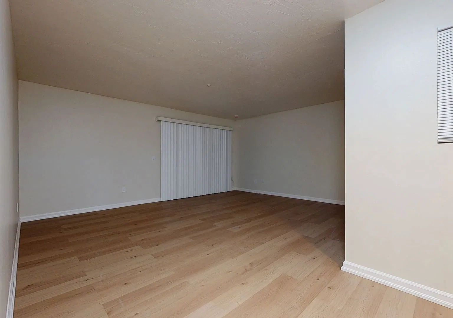 6015 Montecito Blvd — Photo 2