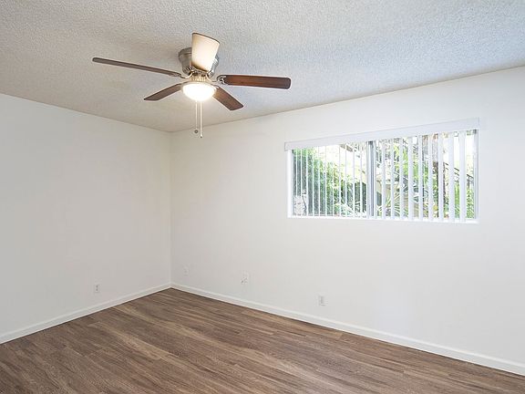 3rd image of 2150 Thomas Ave #7
