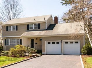 17 Winslow Rd, White Plains, NY 10606