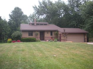 4365 Meadow Ln, Holland, MI 49423