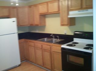 608 Henry Ave, Pulaski, VA 24301